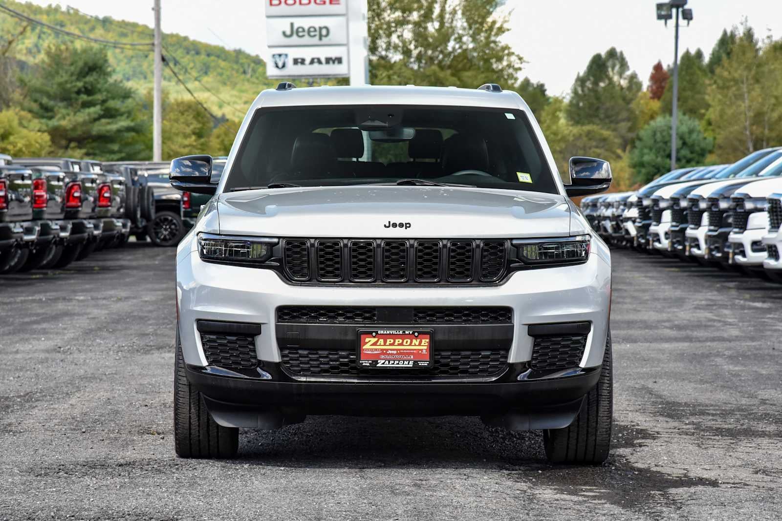 2023 Jeep Grand Cherokee L Altitude