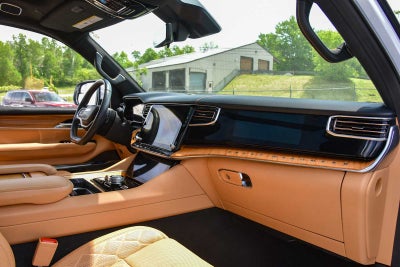 2022 Jeep Grand Wagoneer Series III