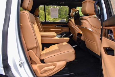 2022 Jeep Grand Wagoneer Series III
