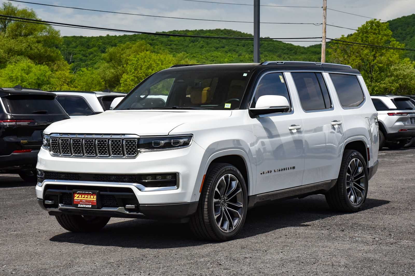 2022 Jeep Grand Wagoneer Series III