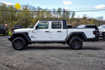 2021 Jeep Gladiator Sport