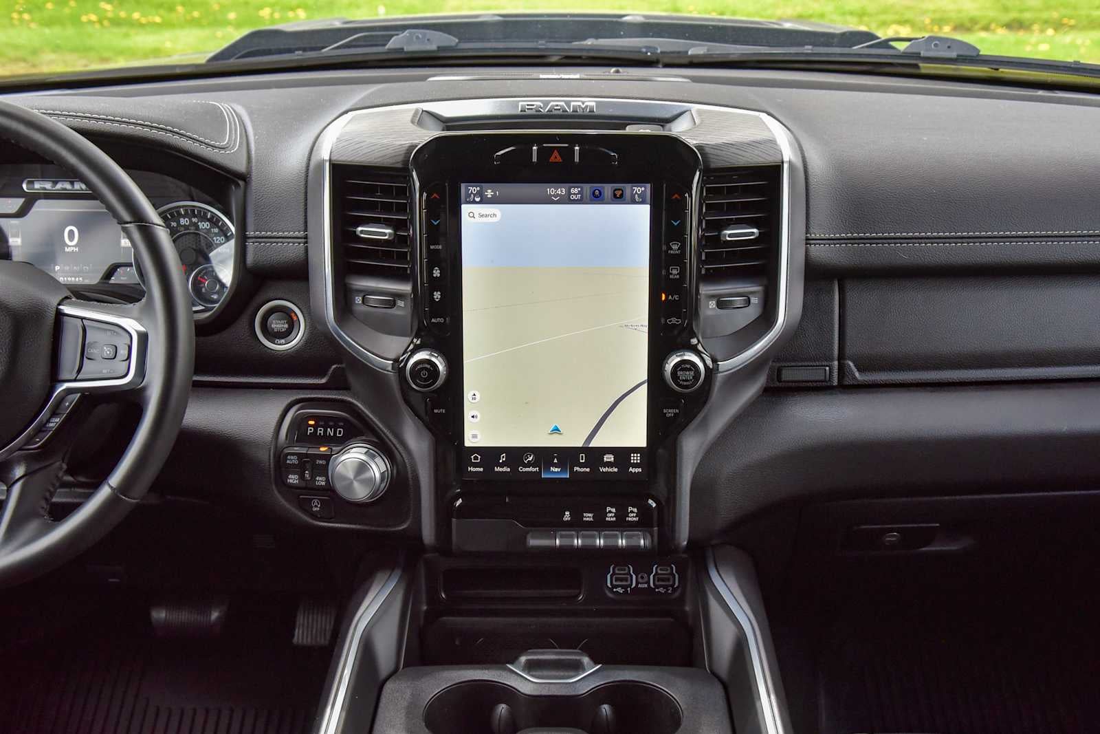 2024 RAM 1500 Laramie