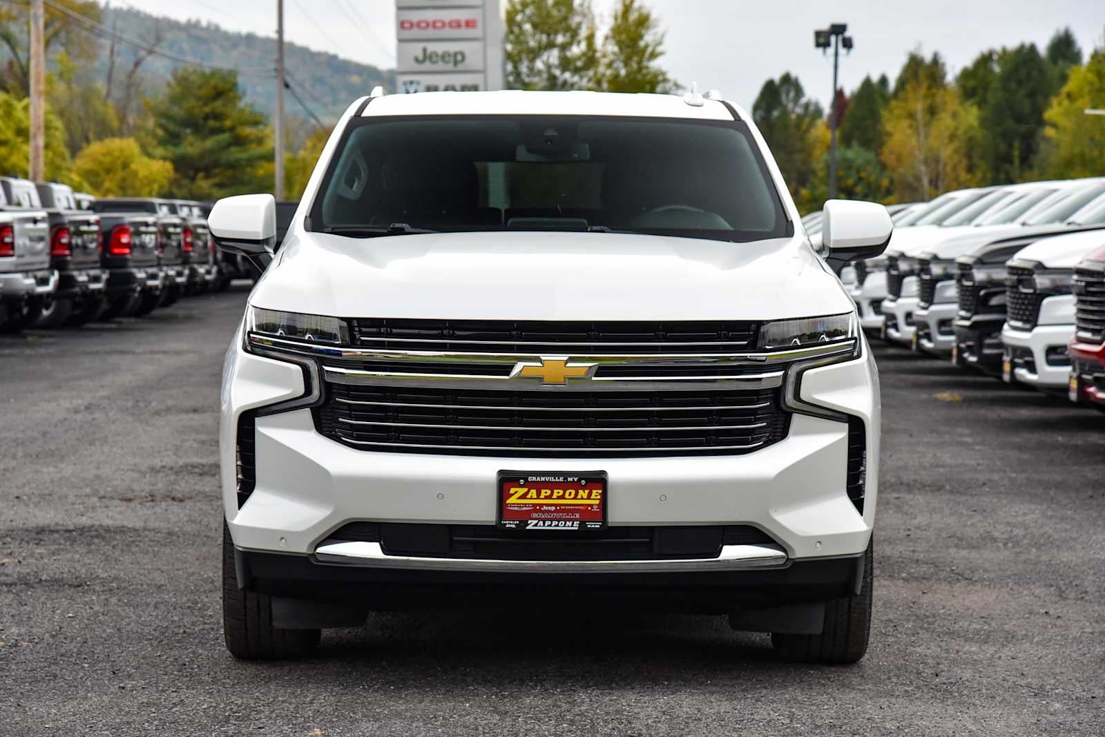 2023 Chevrolet Suburban LT