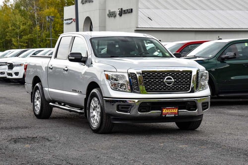2018 Nissan Titan SV