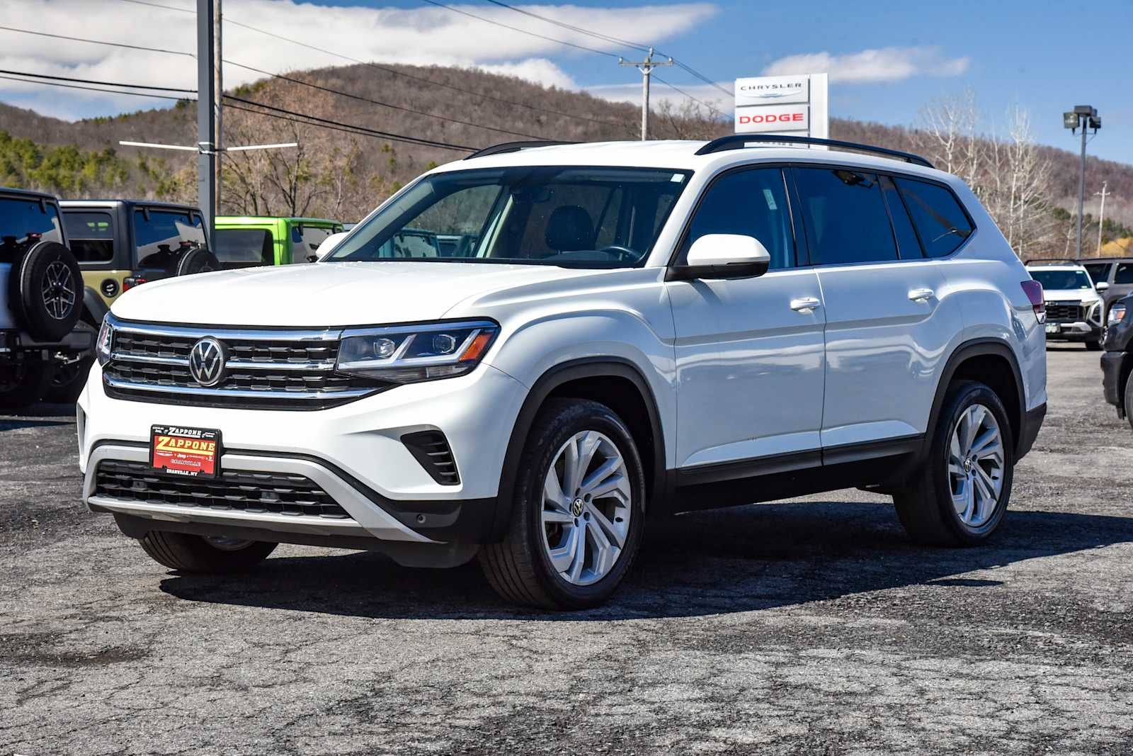 2021 Volkswagen Atlas 3.6L V6 SE w/Technology