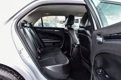 2023 Chrysler 300 Touring L