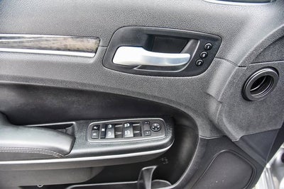 2023 Chrysler 300 Touring L