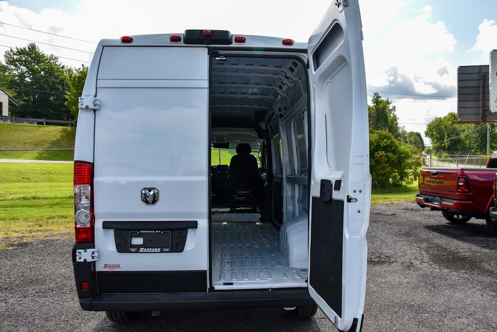 2026 RAM ProMaster Cargo Van Tradesman