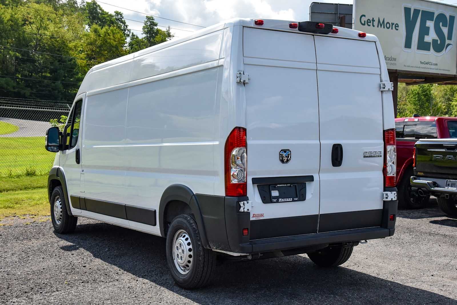2026 RAM ProMaster Cargo Van Tradesman