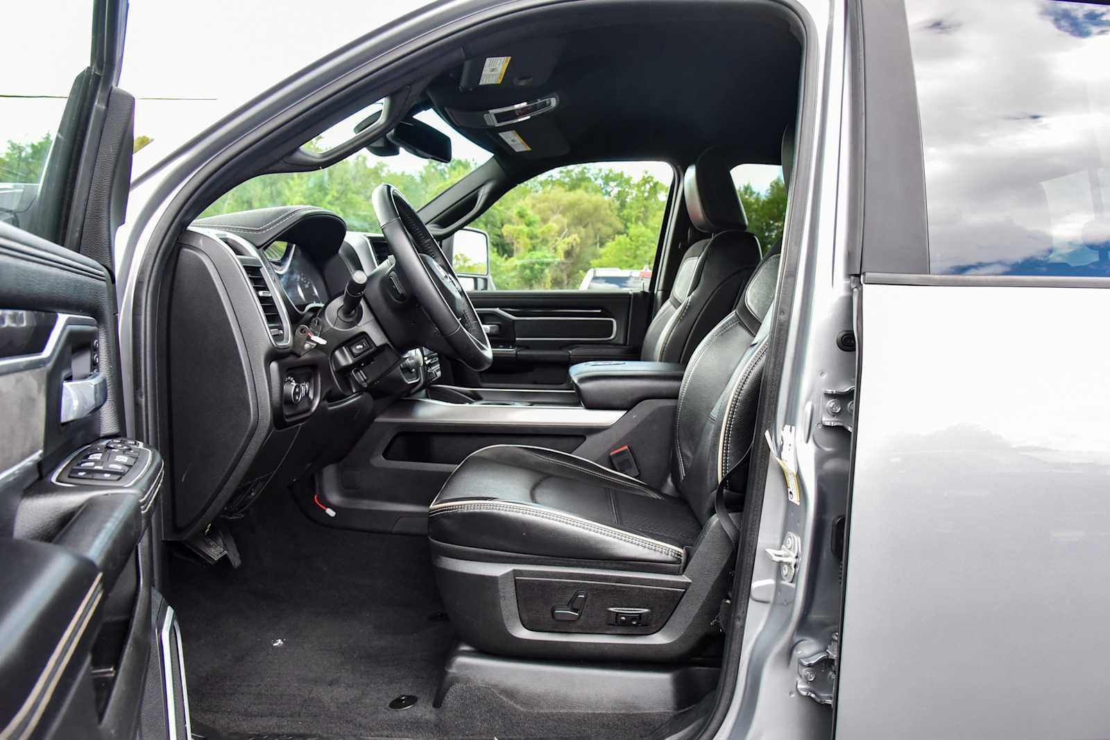 2023 RAM 2500 Laramie